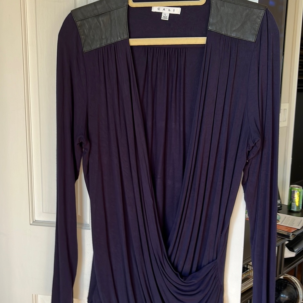 Gently worn Cabi top in Size L